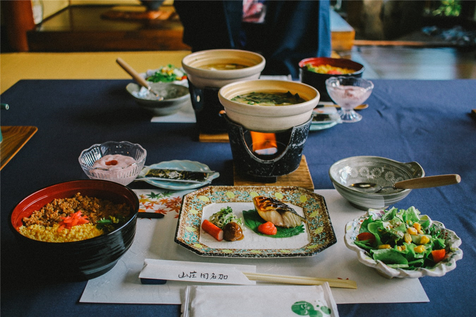 整木定制餐廳設(shè)計，感受有顏有味的生活藝術(shù)(圖1)